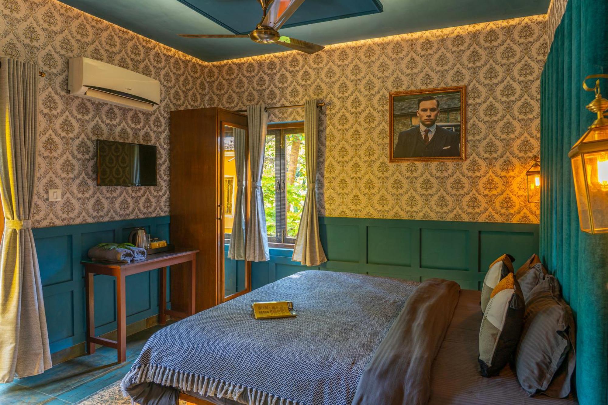 Whoopers Boutique Hotel, 3* Anjuna